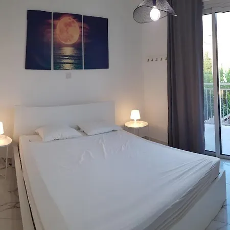 Eros Maisonette In Area Just 700 Meters Or One-minute Drive From Polis Municipal * Lachi